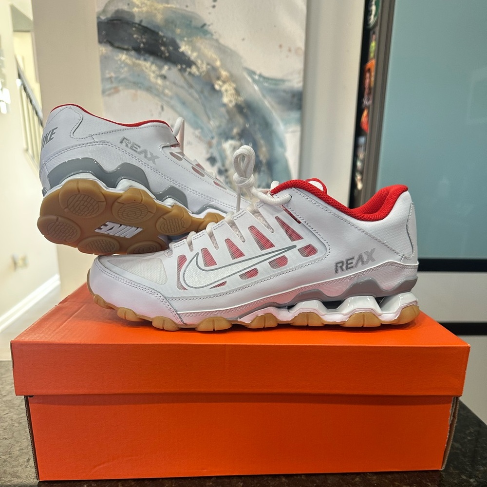 NEW Men’s Nike Reax 8 TR Mesh Sneakers Gym Shoes White Red Size 9
